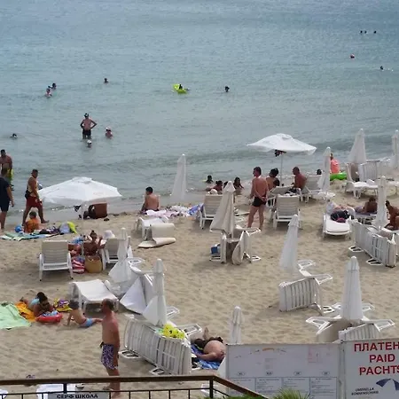 Aqua Dreams - New Wifi Apartment